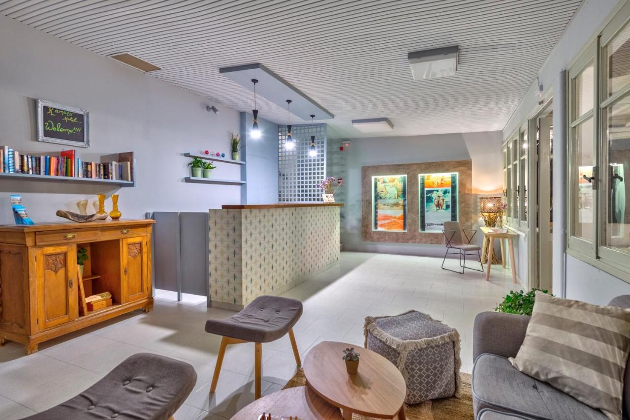 Hotel Kamelo Vári Zewnętrze zdjęcie
